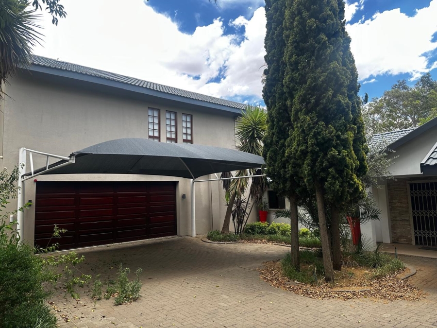 5 Bedroom Property for Sale in Heuwelsig Free State